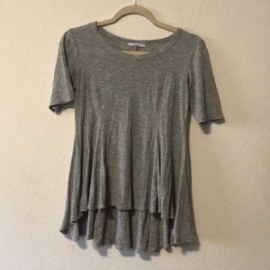 Grey flowy top!